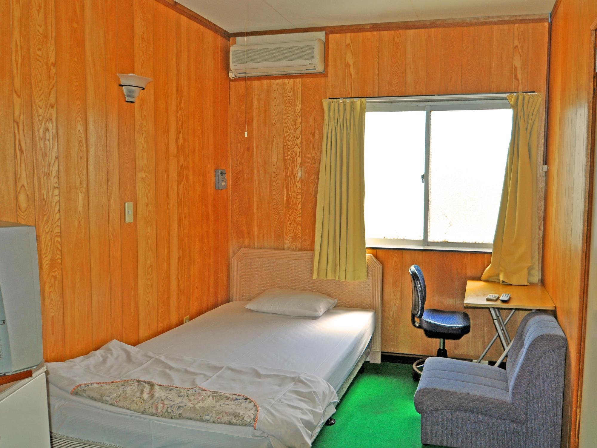 Yoshida Hotel Okinawa Exterior foto